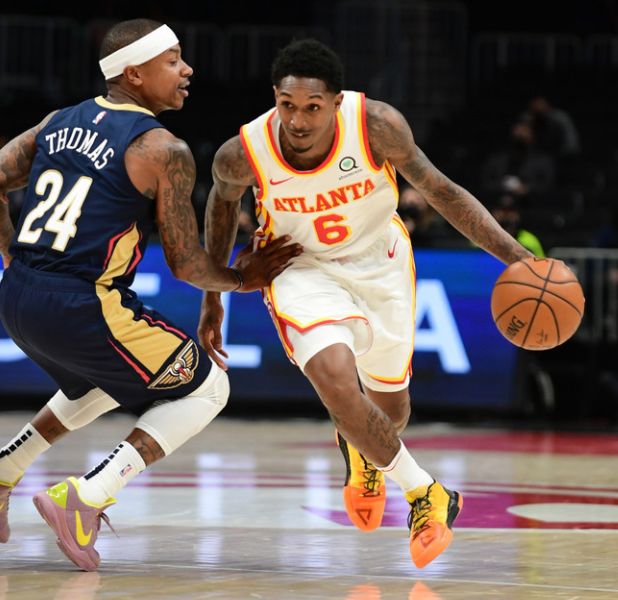 入一場攀比 入一場攀比